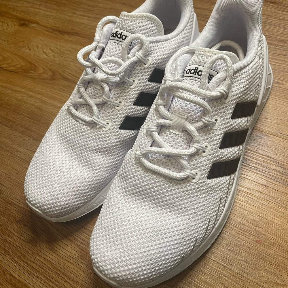 Men's Adidas Cloudfoam 2.0 Athletic Shoes White Size 10